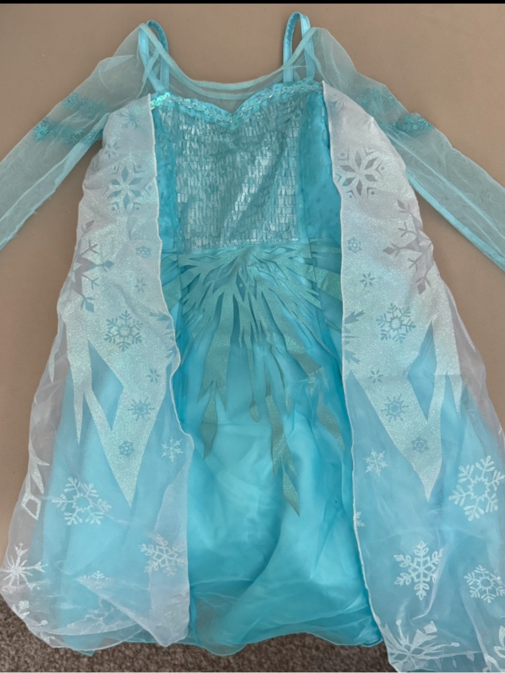 Disney Elsa Frozen Costume Dress with Cape (Size 5/6) Includes crown
